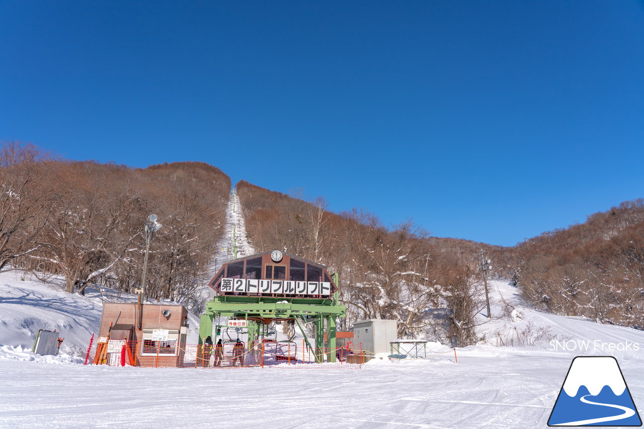 札幌藻岩山スキー場｜本日、雲一つ無い快晴！札幌藻岩山の全10コースの滑走にチャレンジ(^^)/